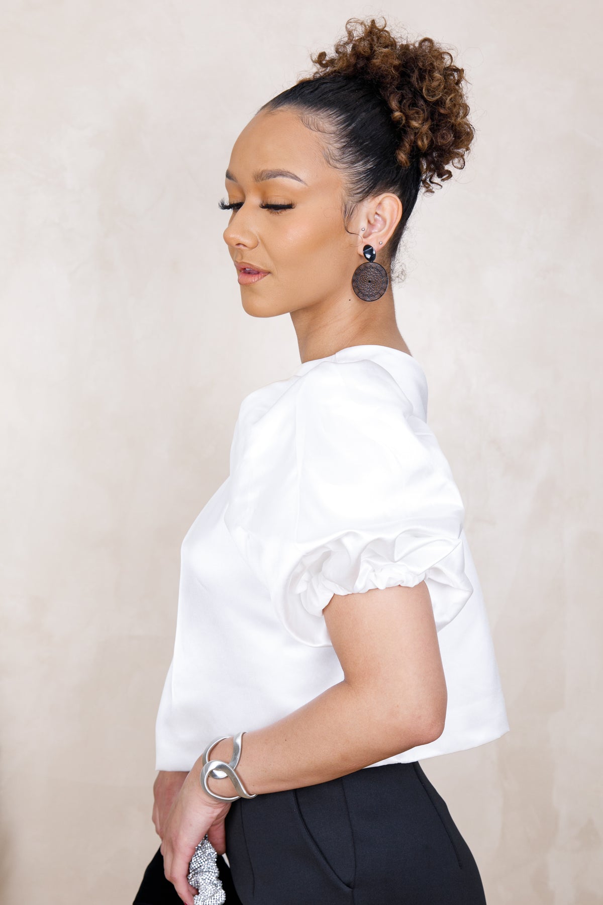 VICTORIA PUFF SLEEVE TOP