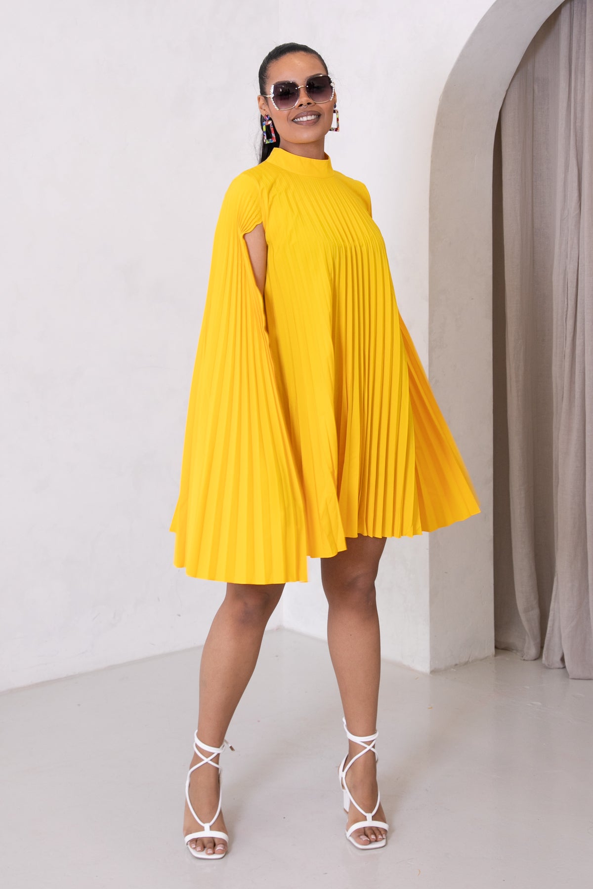 JOJO PLEATED DRESS - YELLOW